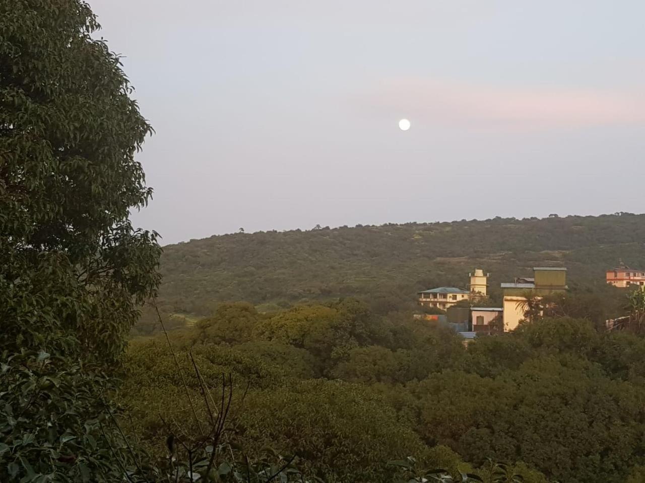 C P Cottage Resort Mahabaleshwar Ngoại thất bức ảnh