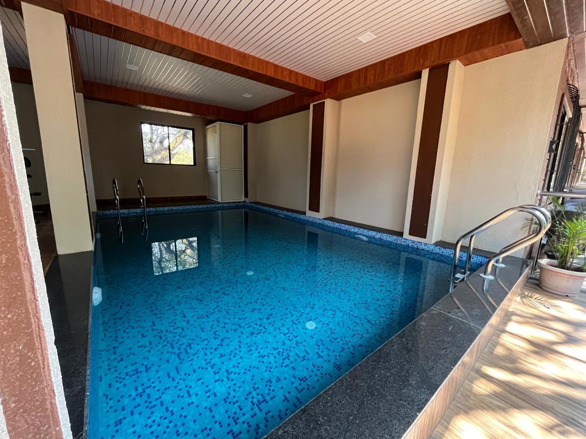 C P Cottage Resort Mahabaleshwar Ngoại thất bức ảnh